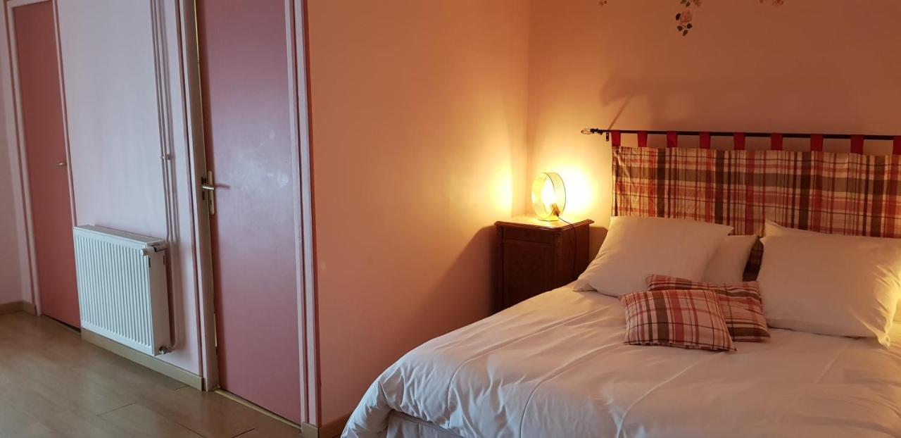 Bleu Bonheur Bed and Breakfast Dennevy Buitenkant foto