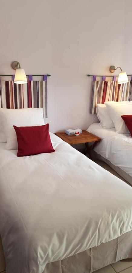 Bleu Bonheur Bed and Breakfast Dennevy Buitenkant foto