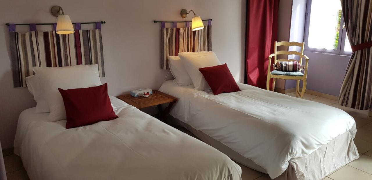 Bleu Bonheur Bed and Breakfast Dennevy Buitenkant foto