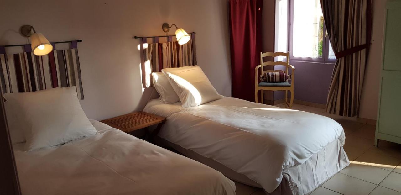 Bleu Bonheur Bed and Breakfast Dennevy Buitenkant foto