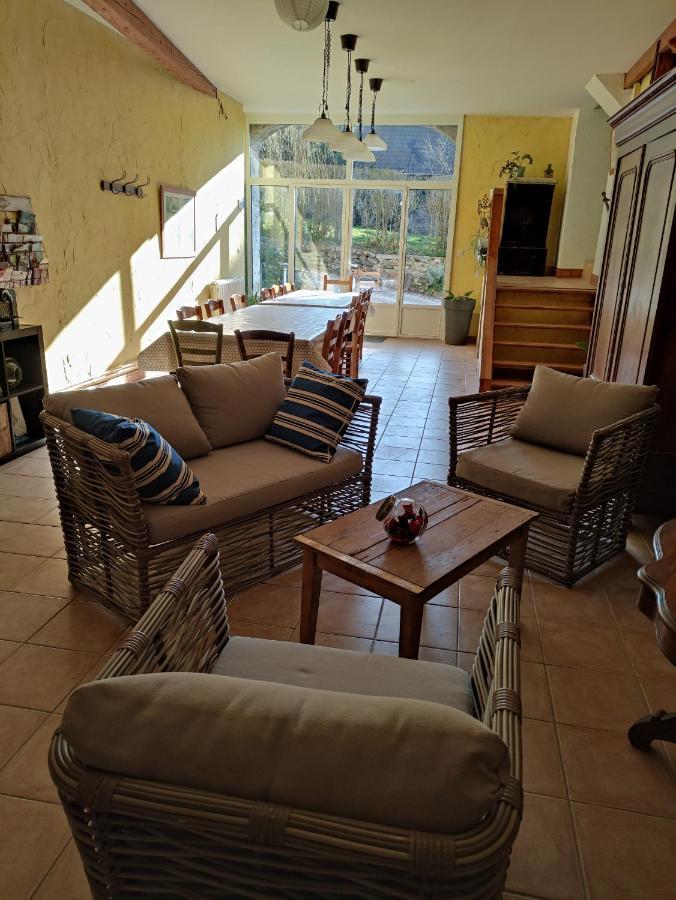 Bleu Bonheur Bed and Breakfast Dennevy Buitenkant foto
